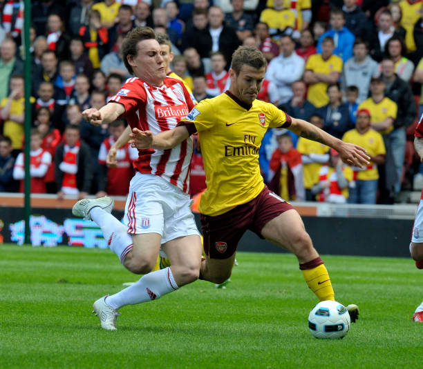 这一背景下 这一背景下