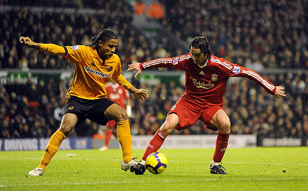 中场球员承 中场球员承